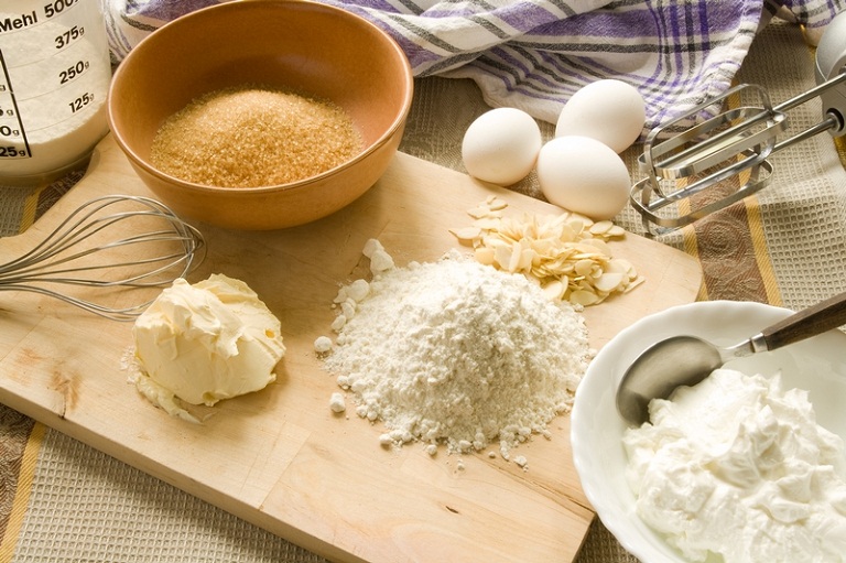 chuan-bi-nguyen-lieu-lam-banh Chuẩn bị nguyên liệu làm bánh